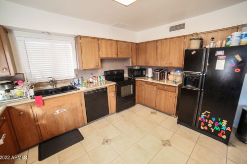 420 Chandler Blvd, Chandler AZ 85226-3893 exterior