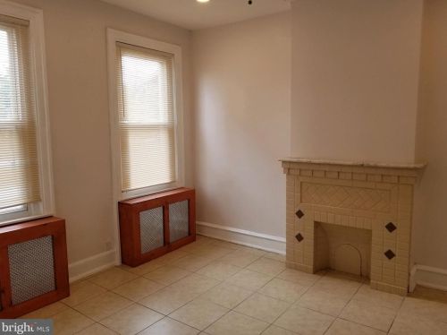 1633 17th St, Philadelphia PA  19145-1524 exterior