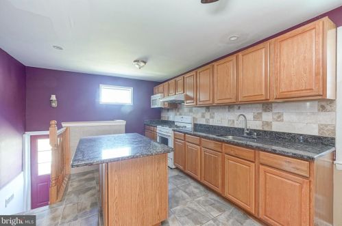 15 Pne St, Camden NJ 08103-3353 exterior