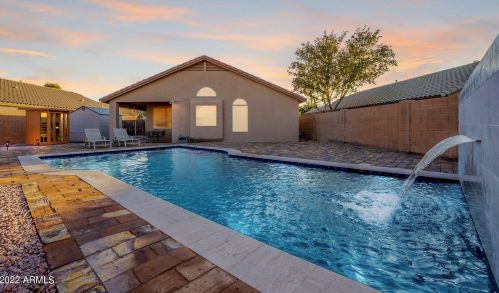 4862 Cherry Hills Dr, Chandler AZ  85249-7045 exterior