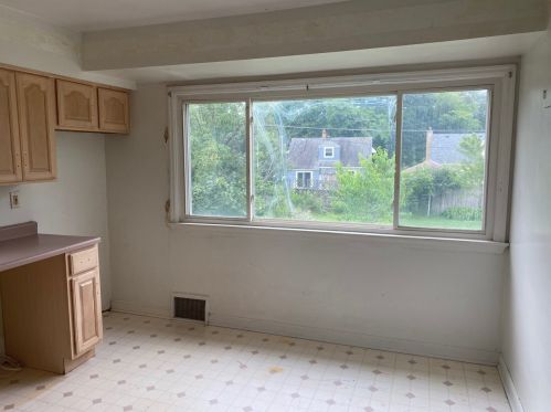 10923 Marion St, Milwaukee WI 53222-1126 exterior