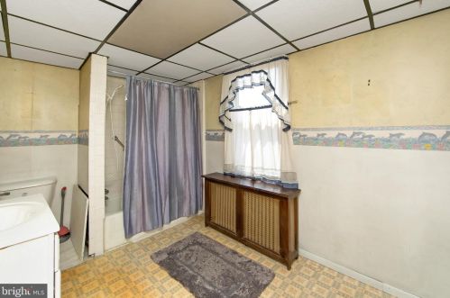 536 Belgrade St, Philadelphia PA 19125-2718 exterior