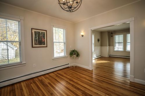 16 Livermore St, Wilton NH 03086-5502 exterior