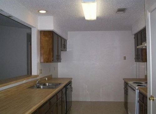 3405 Ambleside Dr, Austin TX  78759-3101 exterior