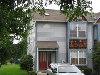 118 Franklin Ct, Bethlehem PA  18020-9535 exterior