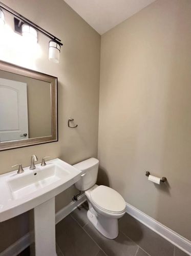 3831 Hermitage Ave, Chicago IL 60640-1127 exterior