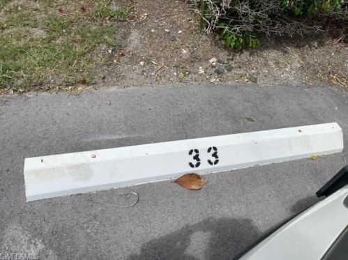 1100 Gulf Shore Blvd, Naples FL 34102-5302 exterior