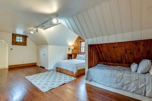 1289 Beech Vly Rd, Atlanta GA 30306-3123 exterior