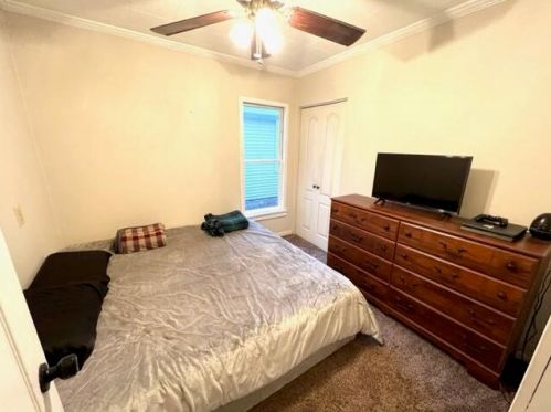 504 Abbey St, Meskegon MI 49442-2108 exterior