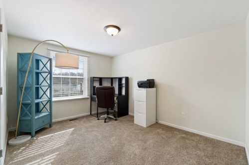 425 Lorlita Ln, Pittsburgh PA  15241-1719 exterior