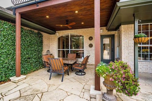 9904 Charthouse Cv, Austin TX 78730-3566 exterior