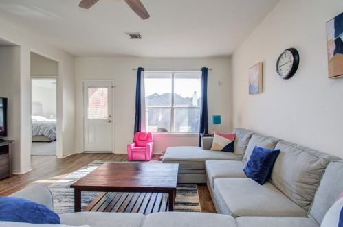 6714 Mahan Wood Dr, Humble TX 77346-3364 exterior