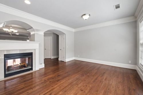 2677 Derby Walk, Atlanta GA 30319-3657 exterior