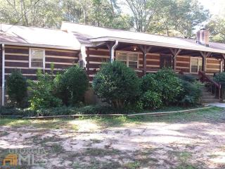 7271 Asbury Dr, Lithonia, GA 30058-5977