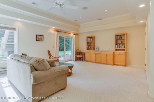 13155 Starwood Ln, Dewitt MI 48820-9028 exterior