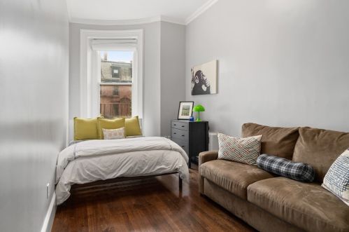 190 Beacon St, Boston MA exterior