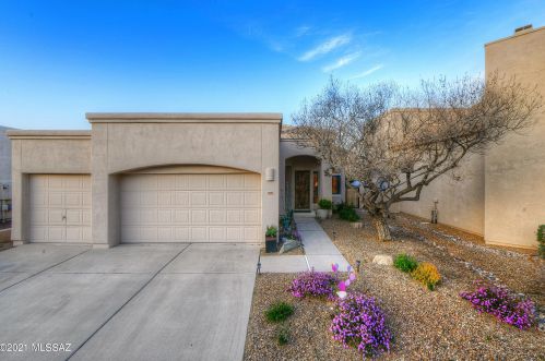 11971 Labyrinth Dr, Tucson, AZ 85737-3454