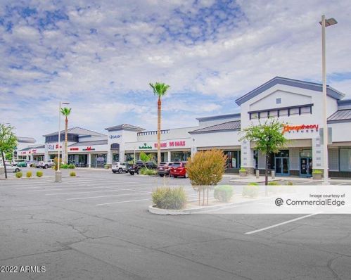 7008 11th Way, Phoenix AZ  85020-5313 exterior