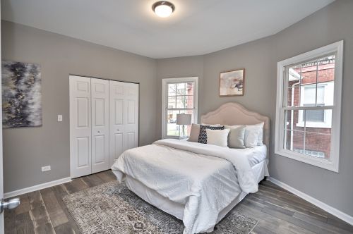 519 6 Ave, Broadview IL 60153-1148 exterior