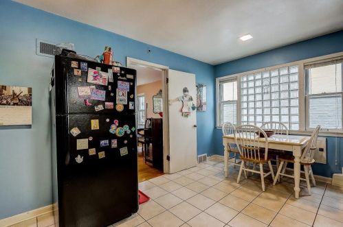 4543 Ardmore Ave, Milwaukee WI 53211-1402 exterior