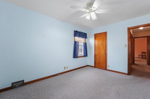 6130 Moody Ave, Chicago IL 60638-3545 exterior