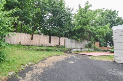 39 Clifford St, Boston MA exterior