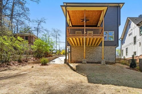 1055 Church St, Smyrna GA exterior