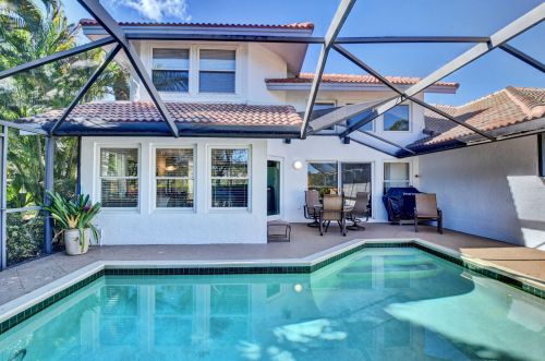 2077 53rd St, Boca Raton FL 33496-3452 exterior