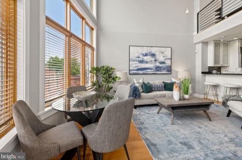 1418 11th St, Washington, DC 20001-3301