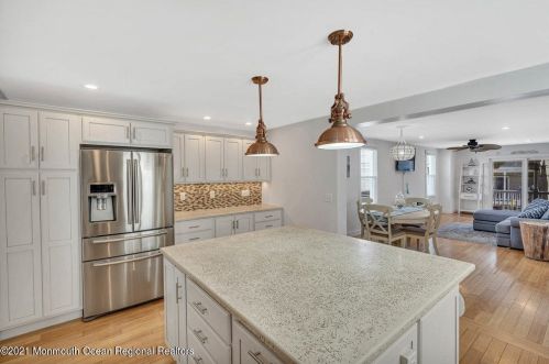 13 Ctr St, Locust NJ 07760-1712 exterior