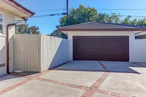 518 El Camino Dr, Fullerton CA  92835-4023 exterior