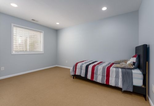 4715 Geneva Ave, Kalamazoo MI  49024-3031 exterior