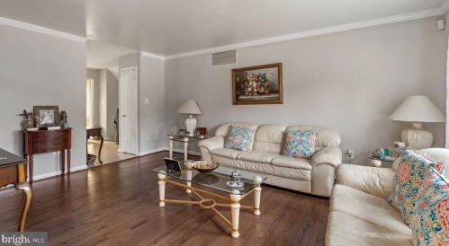 17404 Rocky Gorge Ct, Silver Spring MD 20905-5123 exterior