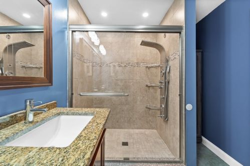 603 Saint Clair St, Pittsburgh PA 15206-3614 exterior