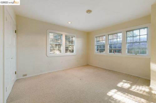 422 Colusa Ave, Berkeley CA 94707-1545 exterior