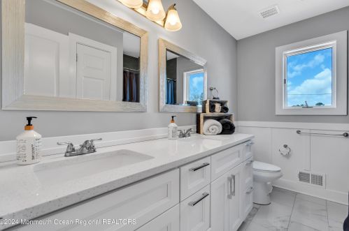 119 Serpentine Dr, Berkeley Township NJ  08721-2447 exterior