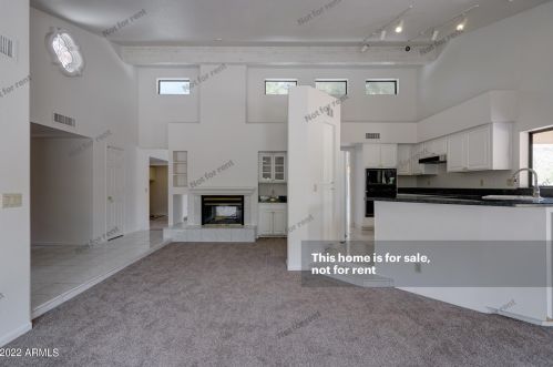 11001 11th St, Phoenix AZ 85020-5825 exterior