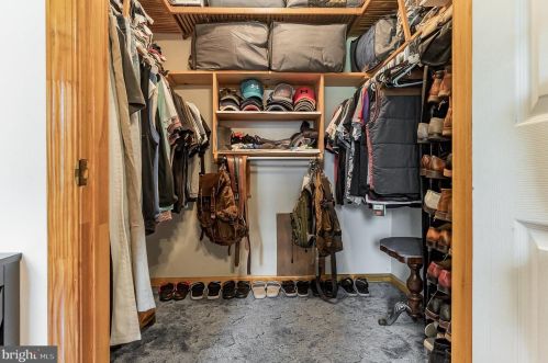 7197 Un Deposit Rd, Hummelstown PA 17036-9213 exterior