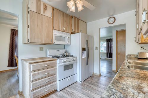 5243 82 Ct, Milwaukee WI 53218-2503 exterior