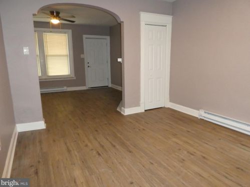 4935 Franklin St, Philadelphia PA  19120-3713 exterior