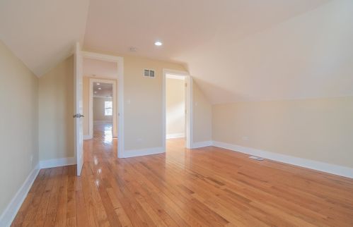 1509 Kostner Ave, Chicago IL 60630-4008 exterior