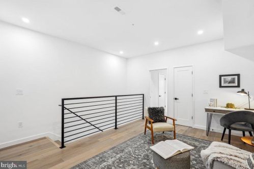 2527 Elvans Rd, Washington DC  20020-3508 exterior