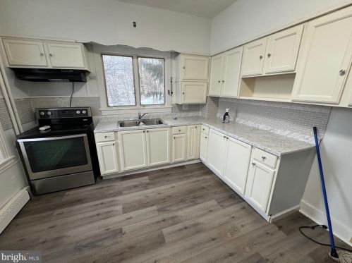 617 Race St, Primrose PA  17901-2444 exterior