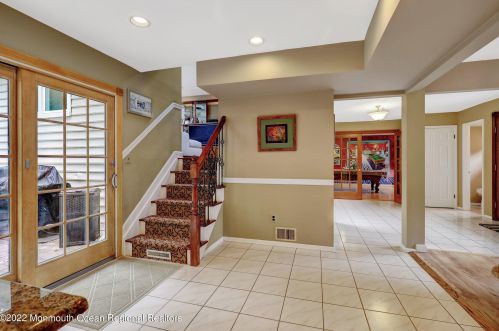 21 Georgian Bay Dr, Morganville NJ exterior