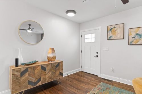 2074 Arlington Cir, Atlanta GA 30318-6380 exterior