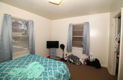 7320 Burleigh St, Milwaukee WI 53210-1028 exterior