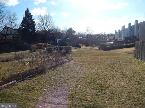 12302 Herrington Manor Dr, Silver Spring MD 20904-1673 exterior