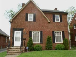 18209 Schenely Ave, Cleveland OH  44119-2050 exterior