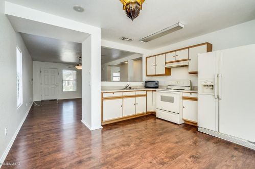 2558 Cambridge Ring Dr, Tucson AZ  85706-3658 exterior