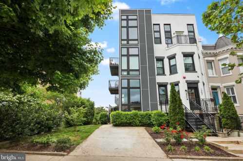 1352 Quincy St, Washington, DC 20017-2614